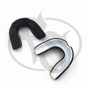 Bouclier en gomme pour boxe personnalisé MMA, protège-bouche de sécurité pour le sport - Product Image 2