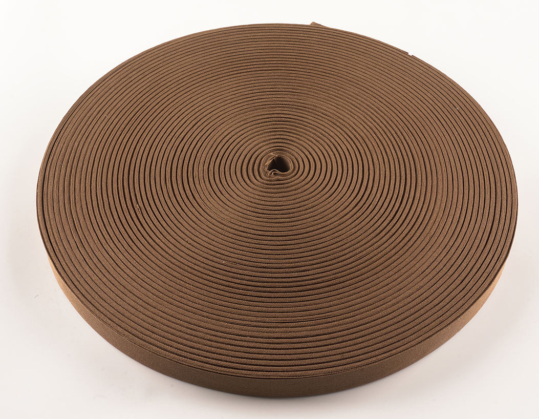 สีน้ำตาล