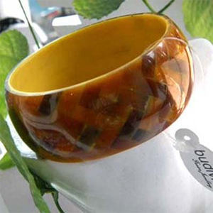 Brazalete de concha de mar, modelo superior, asequible, Bali, hecho a mano - Product Image 2