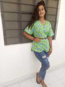 Elegante ropa de verano-verde con diseño floral azulado Bloque de mano Impreso Algodón puro Cinturón de tamaño libre con manga de diseñador en la espalda - Product Image 3