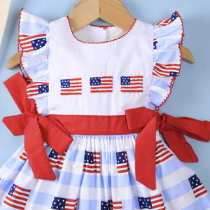 Robe de filles brodée smockée à la main gracieuse pour le 4ème de July-BB1870 ODM au genou pour la saison de printemps des enfants - Product Image 2