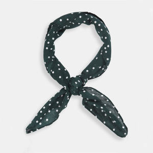 2020 nuevos y elegantes pañuelos personalizados Color sólido diseño clásico Popular al aire libre de moda artículo de venta caliente - Product Image 1