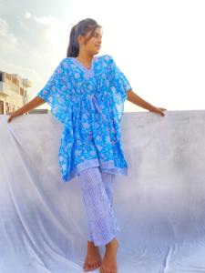 Ensemble de pyjamas caftan court imprimé main en coton indien personnalisé et imprimé Ensemble de pyjamas pour le sommeil de nuit Les femmes portent une robe de style ethnique - Product Image 3