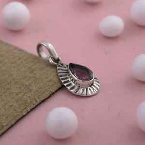 Pierres précieuses d'améthyste du sud-ouest dépouillées de bijoux en argent sterling 925 pendentifs classiques avec fabricant de bijoux au look élégant - Product Image 2