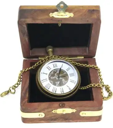 Jam tangan saku rantai tipe antik dalam kotak kayu dengan Dial Putih khusus ukuran 4.5 cm hadiah terbaik untuk ayah ibu saudara