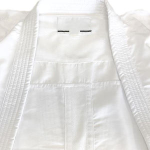 Uniforme de Karate Unisex con Logotipo Personalizado, Kimono Ligero 100% Algodón, Color Personalizado, Cómodo - Product Image 5