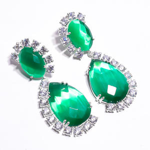 ต่างหูและจี้เงินแท้ประดับพลอยสีเขียวรูปหยดน้ำ พร้อมพลอยทรงลูกแพร์ประดับด้วยวงแหวนเพชร CZ เครื่องประดับหรูหราสำหรับผู้หญิง - Product Image 2