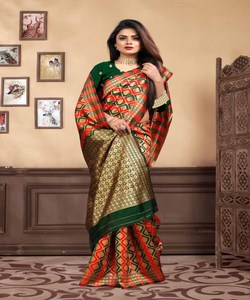 Banarasi Soie Jacquard Saree avec Chemisier Femmes Porter Dames Fête Festival Usage Quotidien Doux Coton Soie Sari En Gros Bas Prix Vêtement - Product Image 1
