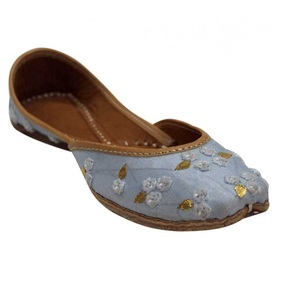 <b>Women's</b> Traditional Handmade Khussa / Punjabi Jutti Ethnic Sandal / Multani Khussa - Product Image 3