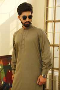 Embroidered <b>Men's</b> <b>Shalwar</b> <b>Kameez</b> Wash and Wear Indian & Pakistani Clothing - Product Image 2