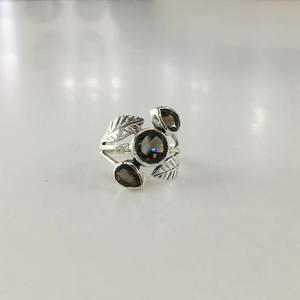 แหวนเงินแท้ 925 ประดับด้วยพลอยควอตซ์สโมกกี้ ดีไซน์เฉพาะตัว พร้อมกรอบแบบ Bezel เหมาะสำหรับงานแต่งงาน งานเลี้ยง หรือวันครบรอบ - Product Image 1