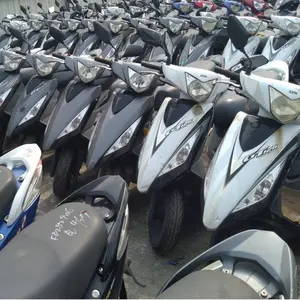 ताइवान इस्तेमाल मोटरसाइकिल SYM जीटी 125cc स्कूटर