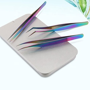 Lot de 4 outils d'extension de cils en acier inoxydable avec ciseaux à cils et sourcils et pince à épiler de volume Étui de couleur personnalisé - Product Image 3