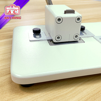 Perforateur de table pour trous verticaux ou horizontaux