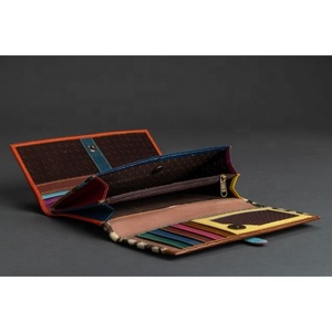 Funda protectora de pasaporte con estampado de billetera de viaje de cuero genuino LW en Negro, Rosa, amarillo, Funda de cuero duradera para pasaporte - Product Image 2