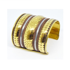 Indian brass cuff <b>for</b> arthritis <b>bangle</b> Bracelet Cuff Handmade Hammered Brass Cuff Bracelet / Brass Jewellery - Product Image 2