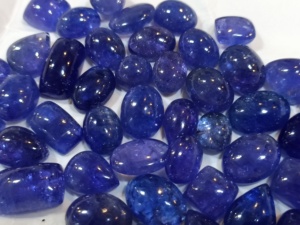 ทันซาไนต์ธรรมชาติอัญมณี Cabochon เรียบคุณภาพสูงสุดการทํา - Product Image 4