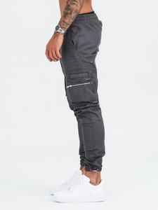 Pantalon de jogging surdimensionné pour hommes Style décontracté avec logo personnalisé Streetwear Pantalon cargo à poches cargo - Product Image 4