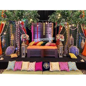 Decoración para Fiesta Temática Marroquí de Noche Mehndi, Último Diseño de Escenario Mehndi con Cama Marroquí, Escenario para Noche de Bodas India, Sangeet, Australia - Product Image 1