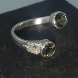 Reale Rotondo Moldavite Anello In Argento Sterling Con Borchie Con Il Diamante di Pietra di Origine di Buona Qualità Sicuramente Genuino