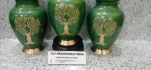 Juego de tres urnas de cremación de latón de árbol Aria para adultos BRASSWORLD INDIA Suministros funerarios para adultos - Product Image 2