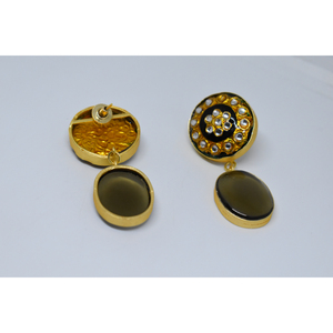 Aretes de aro con incrustaciones de piedras de latón con acabado mate dorado meenakari, estilo tradicional, moderno y hermoso, para niñas y mujeres. - Product Image 4