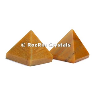 Pyramide de jaspe jaune en pierre précieuse - Product Image 2