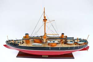 Modèle de bateau en bois CAIIO DUILIO, artisanal, style nautique, décoration d'intérieur, caractéristique régionale européenne, cadeau original - Product Image 3