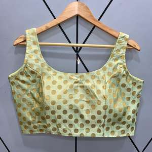 Última Colección de Diseñador, Exclusivo Sari de Seda Chifón con Bordado de Lentejuelas en Color Rojo para Mujer India, Blusa de Moda - Product Image 6