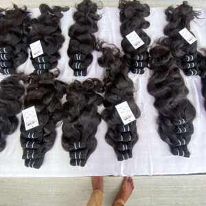 Paquetes de cabello humano indio sin procesar alineados con cutícula virgen de donante único de alta calidad de grado 12A, vendedores de cabello humano sin procesar - Product Image 5