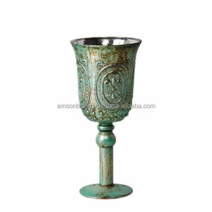 Copa de Vino para Bodas, Fabricada en Metal, Latón Ecológico, con Relieve de Flores - Product Image 5