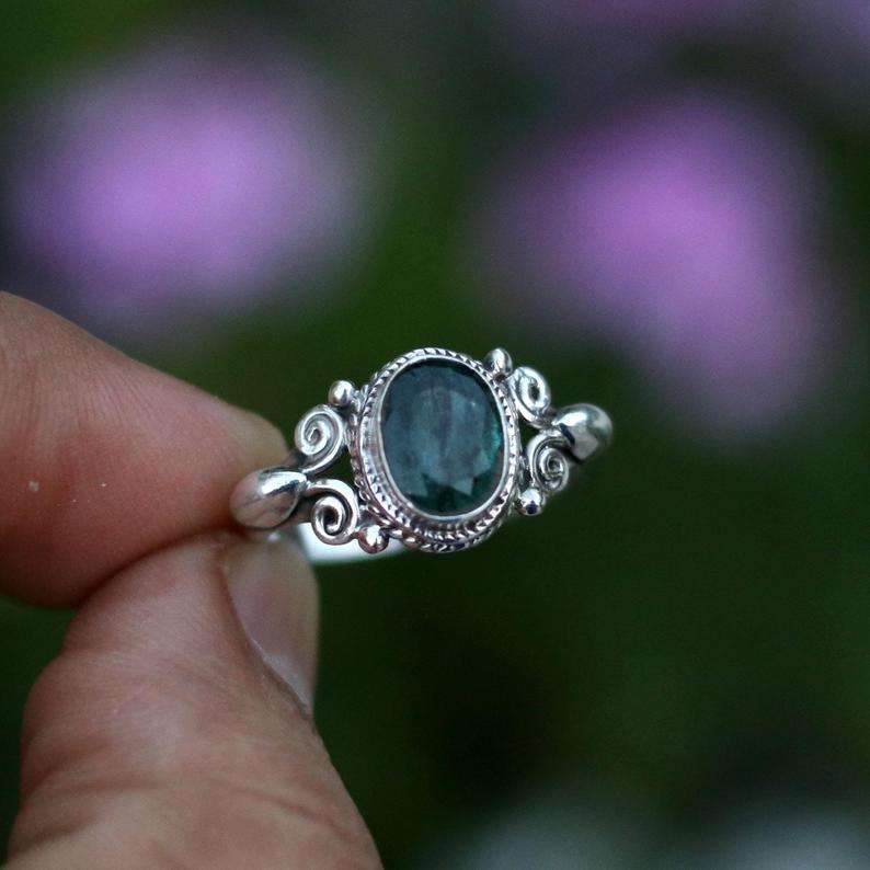 Identique à l'image