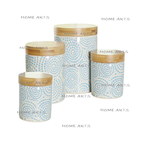 Juego de cuatro cajas de almacenamiento de tarros de diferentes tamaños con tapa en contenedor de almacenamiento de alimentos pintado a mano de madera a granel - Product Image 1