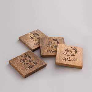 Meilleure vente de dessous de verre en bois de manguier gravé au laser rond de haute qualité décoration de table caosters en bois métallique - Product Image 3