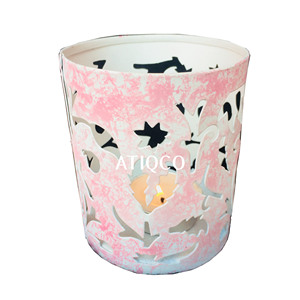 Portavelas de Hierro con Grabado Rosa, Hecho a Mano, Elegante Centro de Mesa para Cenas y Decoración del Hogar Atiqco - Product Image 1