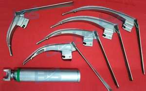 Lame de laryngoscope à LED à fibre optique Flexitip <span class=keywords><strong>Mccoy</strong></span> #1 à 5 manche moyen/Laryngoscope à fibre optique <span class=keywords><strong>Mccoy</strong></span> avec 5 lames flexibles - Product Image 4