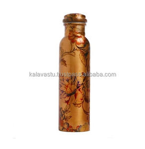Elegante botella de agua de cobre hecha a mano, estampado de tema de amor personalizado, artesanías de Metal pulido a prueba de fugas para decoración del hogar - Product Image 6