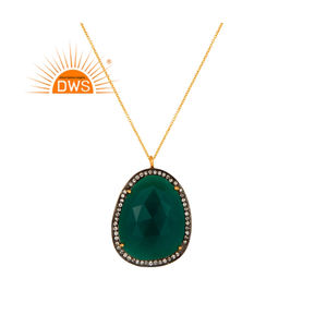 Pendentif en argent et or pour femmes, 925, chaîne avec des pierres précieuses, Onyx vert, vente en gros - Product Image 1