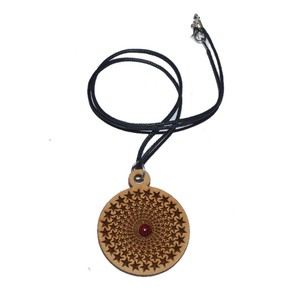 Colgantes de madera con símbolo de estrella grabada en línea | Colgantes de madera con símbolo de estrella grabada a bajo precio Piedra de bolsillo grabada Comprar ahora - Product Image 1