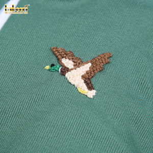 Ropa de Invierno para Bebé Niña, Bordada a Mano, Estilo Smocked, con Botones, Modelo ST073, 100% Algodón Ignífugo - Product Image 3