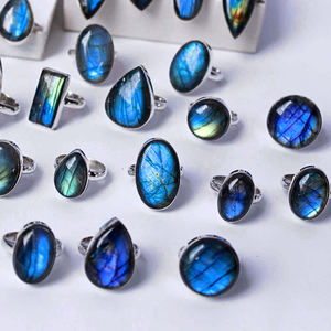 Collier pendentif Labradorite bleue naturelle avec bagues roses à la mode Boîtes à bagues Emballage de bijoux Ensemble de bijoux péridot cabochon - Product Image 5