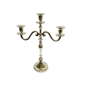 Soporte de vela de hierro latón aluminio estilo 3 pilares hecho a mano decorativo duradero para velas lujoso soporte de pilar de vela - Product Image 1