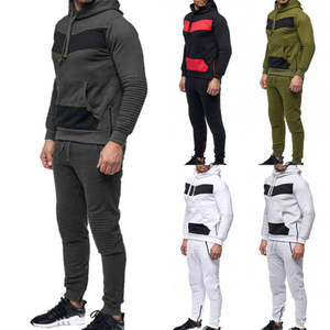 Survêtements de sport de haute qualité pour hommes dernière tendance survêtements en vrac pour hommes survêtements avec logo personnalisé ensemble de survêtements personnalisés - Product Image 1