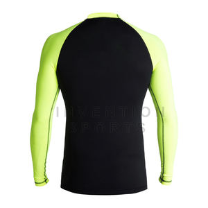 T-shirt personnalisé pour hommes sublimé MMA Rush Guard Rash Guard imprimé à bas prix - Product Image 4