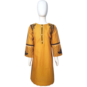 Kurti pour enfants de haute qualité, en rayonne, lin et coton, broderie estivale, Pret Masoori Lawn - Product Image 1