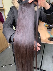 Extensions de cheveux vietnamiens lisses et soyeux, alignées aux cuticules, tissées à la machine, couleur naturelle - Product Image 5