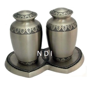 Urnas de cremación con acabado antiguo decorativo de gran oferta, urnas de cremación de Metal de latón de ceniza para adultos de estilo moderno - Product Image 1