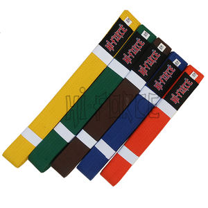 Venta al por mayor Unisex Color personalizado cinturones de artes marciales Karate suave negro marrón cinturón todos los colores para la venta - Product Image 1
