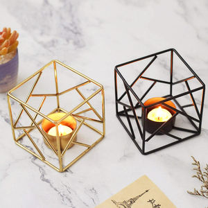 Candelero decorativo T Light Proveedor para la venta al por mayor Forma hexagonal de metal Portavelas T-Light hecho a mano Nuevo diseño - Product Image 4