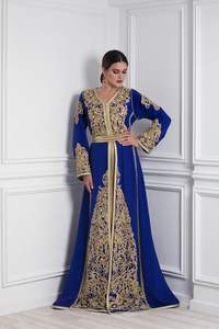 Elegante vestido caftán para fiesta y boda Mano Zardozi bordado con cuentas de cristal Piedra de cristal Dabka y Kasab en el cuerpo - Product Image 2